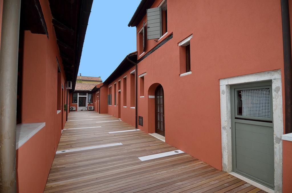 Blue Lagoon Apartment Veneţia Exterior foto